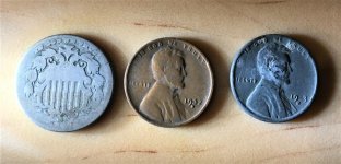 9-14-2021 found these coins in coin machine at Rogue Valley Credit Union (1).jpg