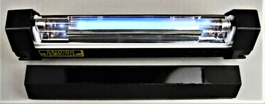 UV Tools Model M101HO SW bulb, filter removed.JPG